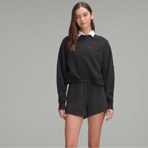 Lululemon Lightweight High-Rise Relaxed Short 3"Long Liner